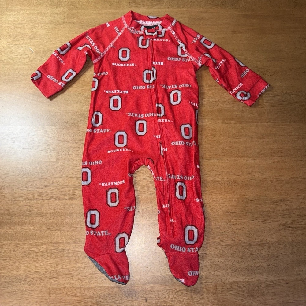 Gen2 Ohio State Buckeyes Infant Footed Sleeper Pajamas Red 0-3 Months NCAA